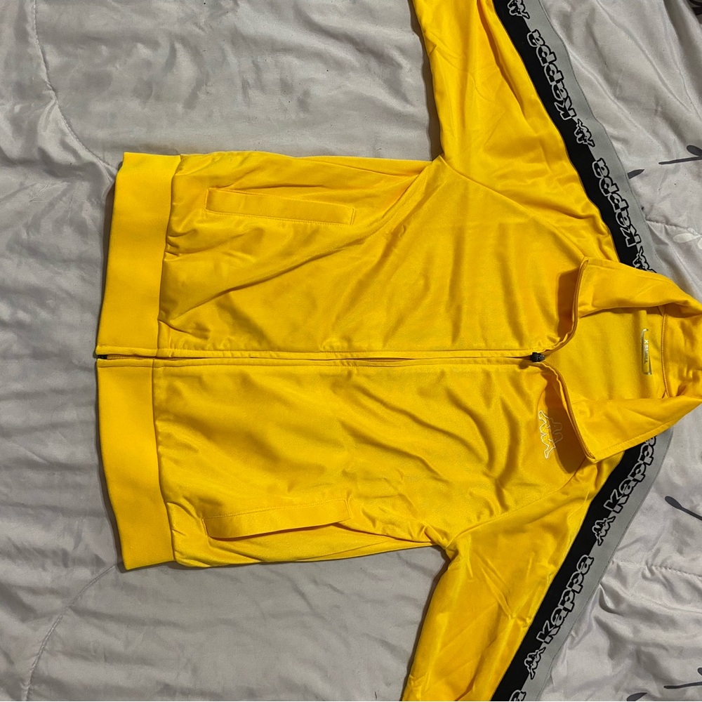 Activewear kappa zip up jacket. Brand new only worn a few times.